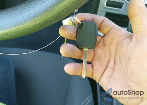 2017 Ford Fiesta Se z USA, uszkodzony, nr VIN 3FADP4BJ8HM155629